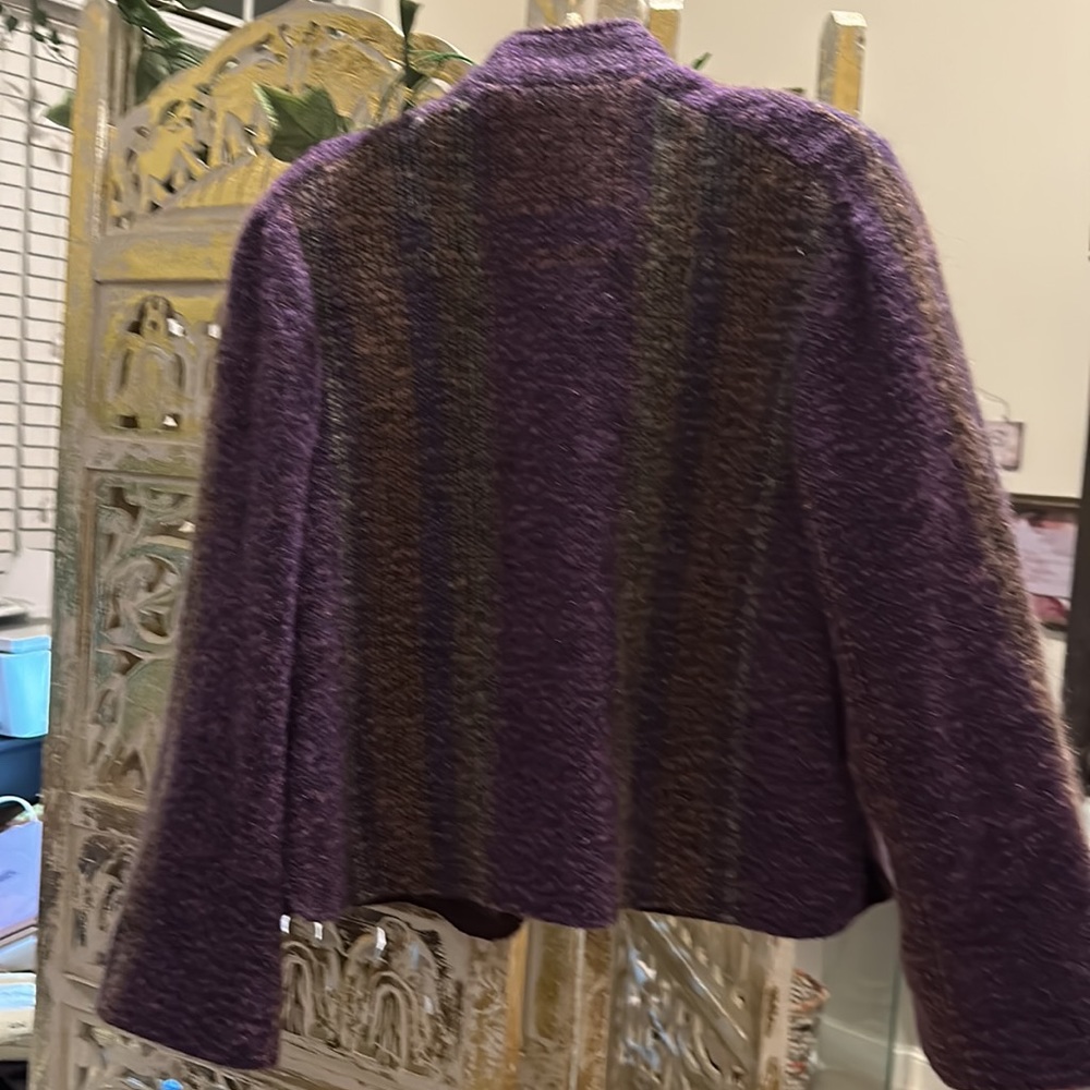 Jacket - Picture 3 of 3